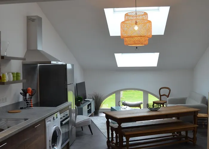 Renove, 35 Min De Nancy, Pres De Chateaux, Fibre, Parking Prive, Ideal Famille - Fr-1-584-169