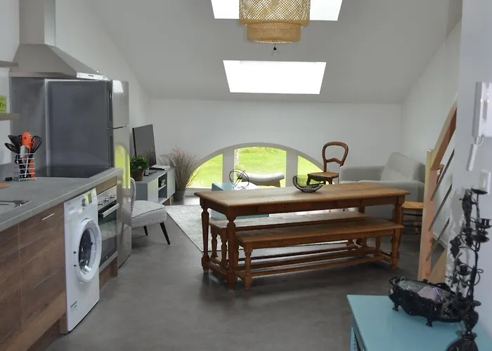 Rénové, 35 Min De Nancy, Près De Châteaux, Fibre, Parking Privé, Idéal Famille - Fr-1-584-169